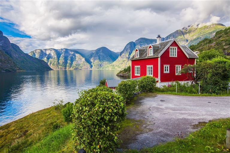 Imposantes Fjordland @ nataliakabliuk/adobestock